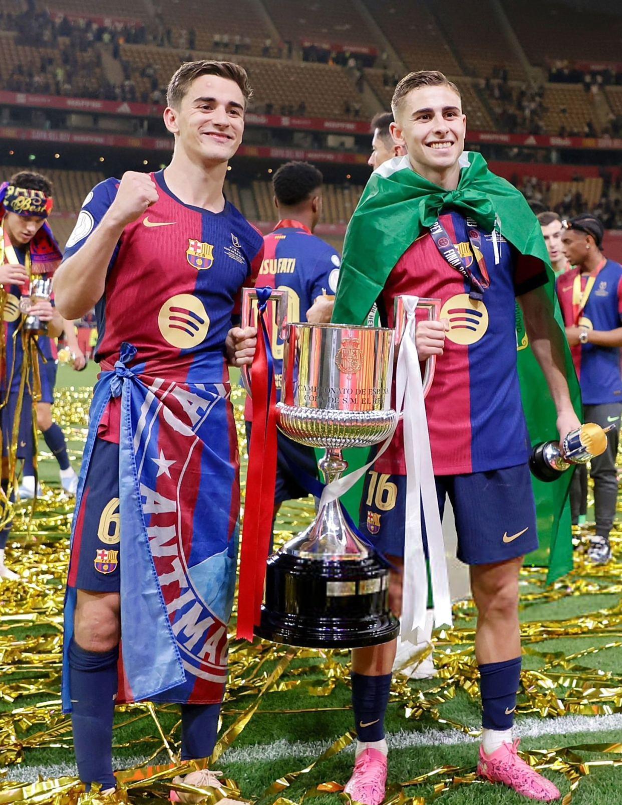 九游体育-包含德罗巴新星惊险取胜表现惊艳，巴塞罗那未来可期！的词条